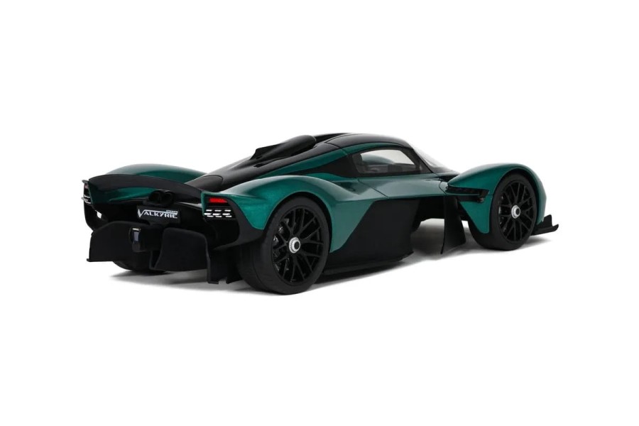 gt435-aston-martin-valkyrie-green-gt-spirit-3.jpg