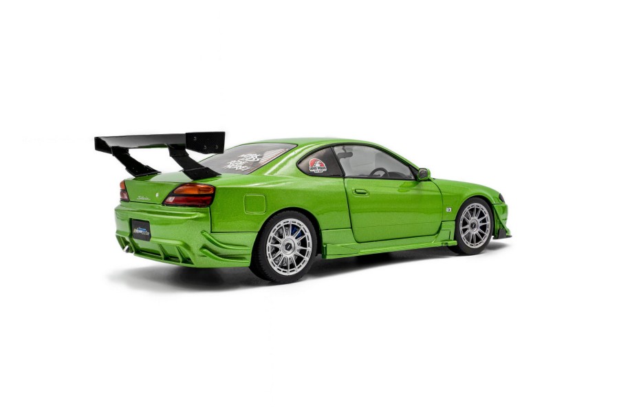 s1812203-nissan-silvia-s15-spec-r-aero-solido-works-1999-04.jpg