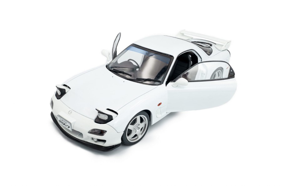 1-18-mazda-rx7-fd3rs-pure-white-1999-07.jpg
