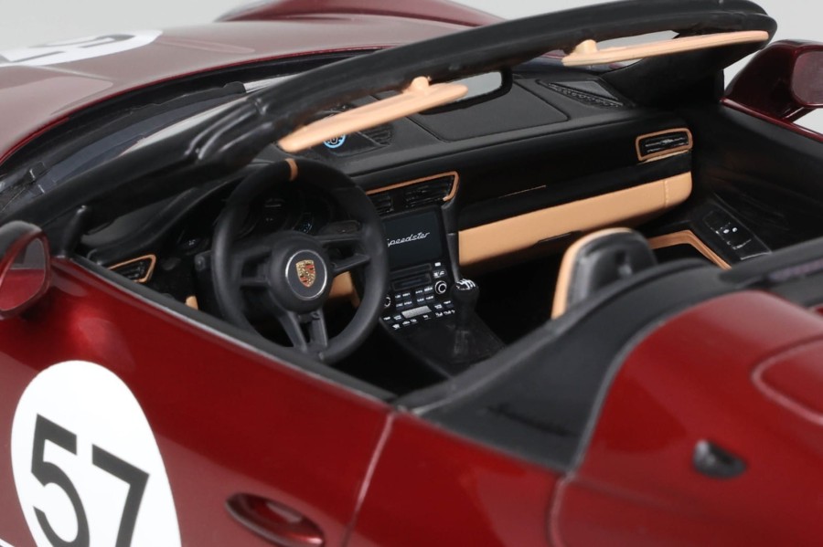 GT929 06.jpg