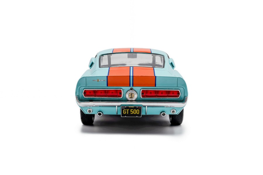 s1802911-shelby-gt500-racing-tribute-1967-03.jpg
