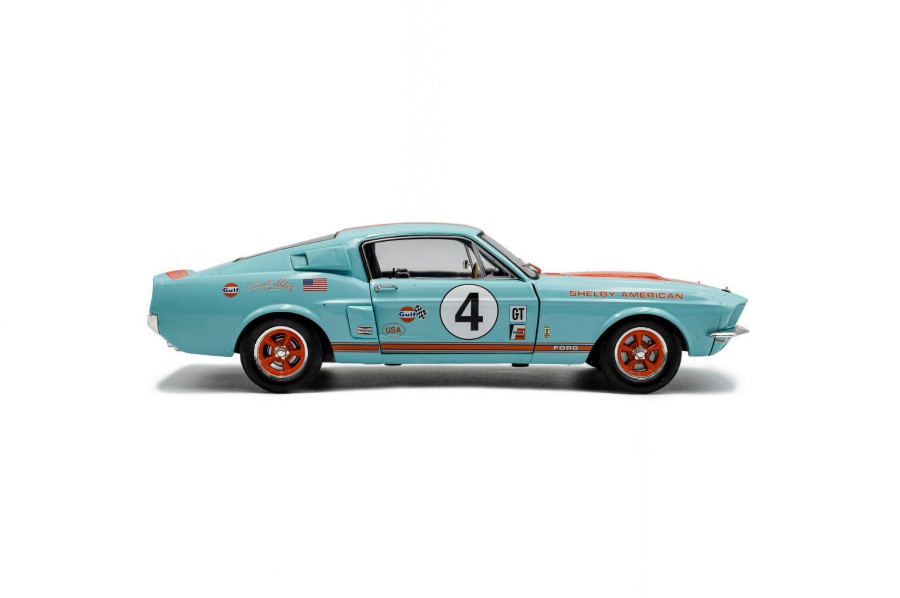 s1802911-shelby-gt500-racing-tribute-1967-05.jpg