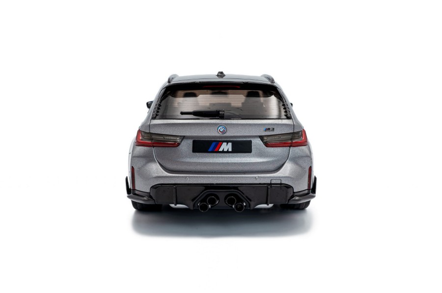 bmw-m3-touring-with-performance-parts-frozen-pure-grey-metallic-2024-03.jpg