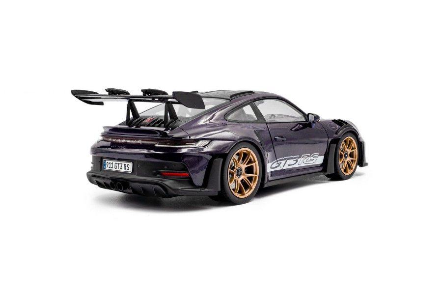 1-18-porsche-911-gt3-rs-weissach-package-viola-purple-metallic-2024-04.jpg