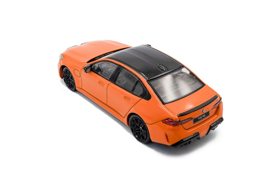 s4317552-bmw-m5-sedan-fire-orange-iii-2024-07.jpg