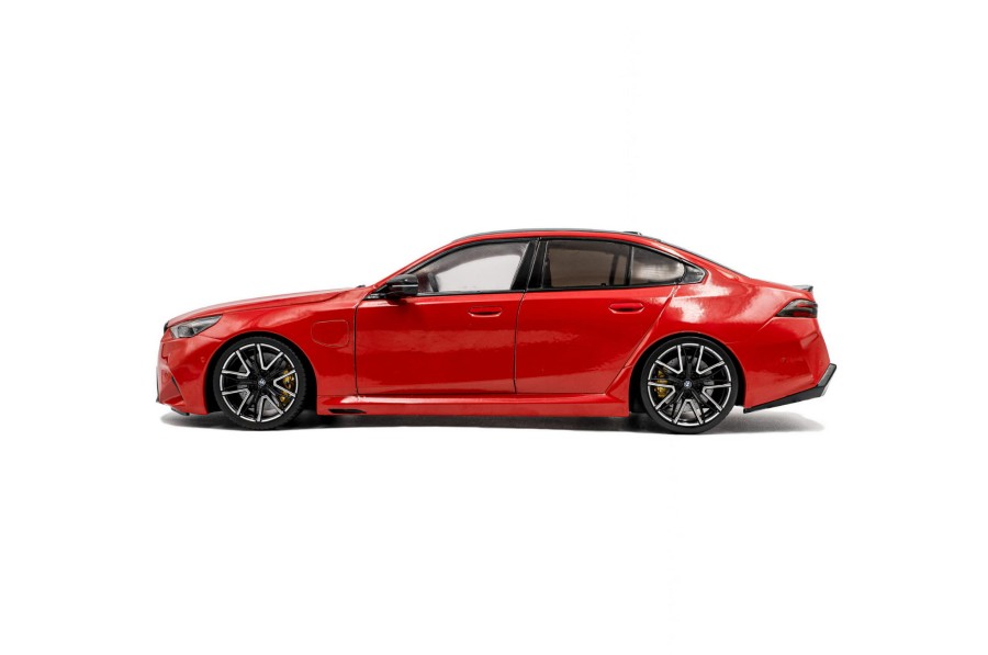 s1814702-bmw-m5-fire-red-2025-02 S1814702.jpg