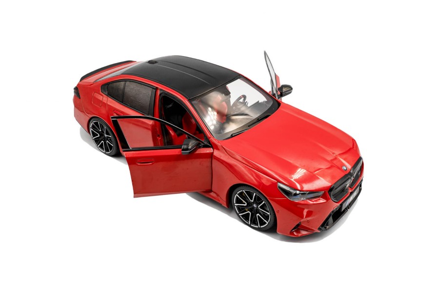 s1814702-bmw-m5-fire-red-2025-07 S1814702.jpg