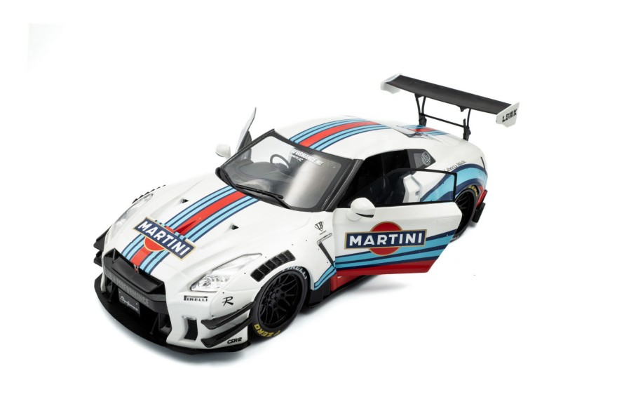 1-18-nissan-gt-r-r35-w-liberty-walk-body-kit-20-m-2024-07 S1805819.jpg