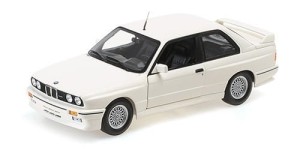 BMW M3 E30 Street Coupe 1987 White Minichamps 1:18