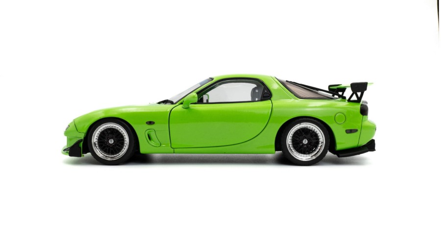 1-18-mazda-rx7-fd3rs-solido-works-neon-green-1999-02 S1810606.jpg