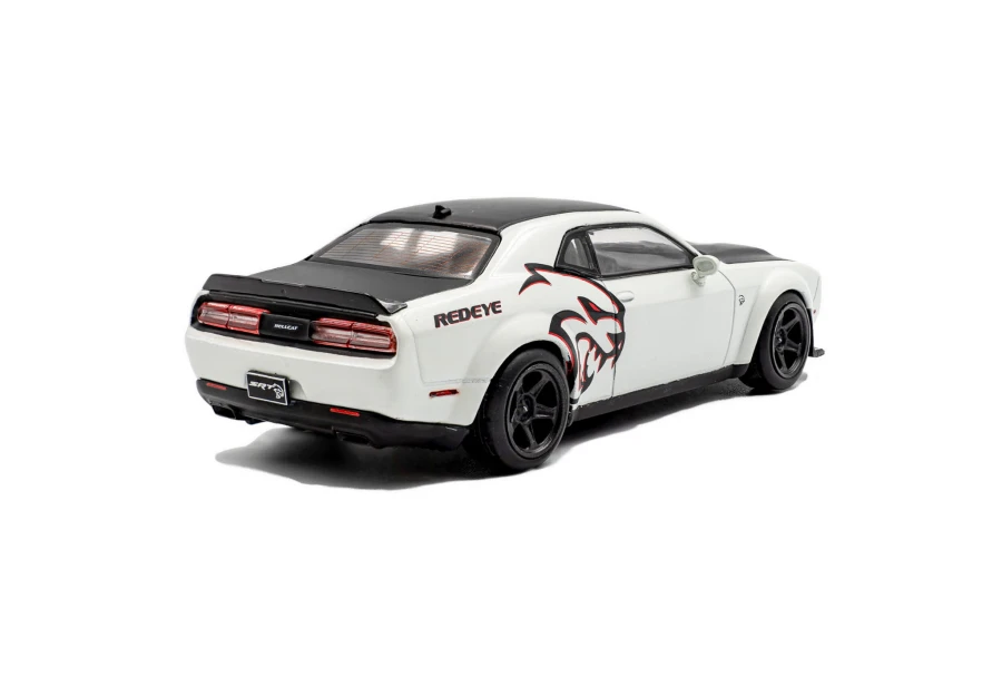 s4310309-dodge-challenger-srt-hellcat-redeye-widebody-custom-white-knuckle-2020-04 S4310309.jpg