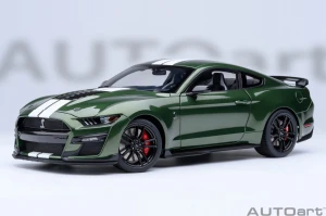 Ford Mustang Shelby GT500 (Eruption Green) Autoart 1:18