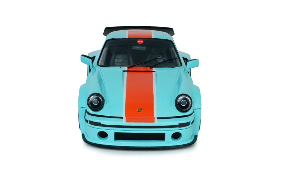 s1810504-ks-r-by-khyzyl-saleem-blue-racer-2026-07 S1810504.jpg