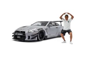 Nissan GT-R (R35) LBWK Bodykit Type 2.0 2024 Dull grey with Wataru Kato-San figure Solido 1:18