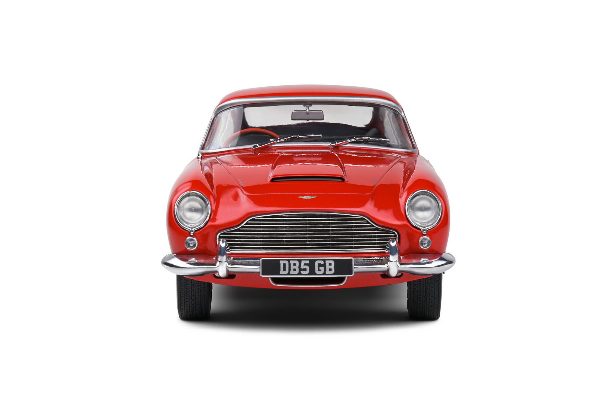 1:18 Aston Martin DB5 Metallic Red 1964